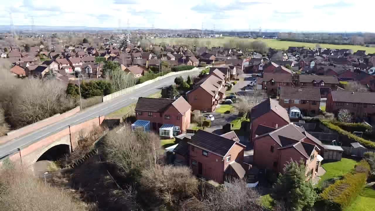 Claydon Drive, Radcliffe, Manchester Pearson Ferrier Estate Agents